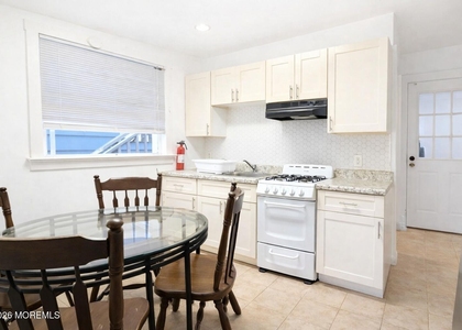 13 Decatur Avenue - Photo 1