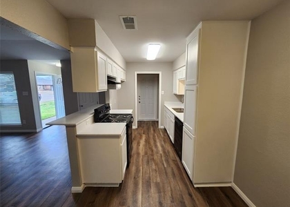 348 Spring Branch Lane - Photo 1