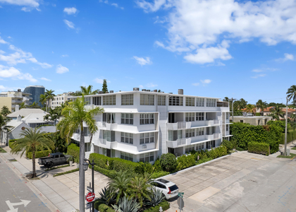 401 Peruvian Avenue - Photo 1