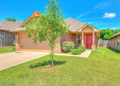 804 Stag Trail - Photo 1