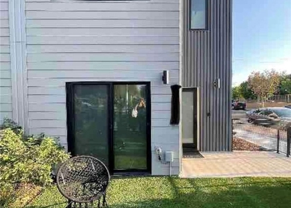 11326 Victory Blvd - Photo 1