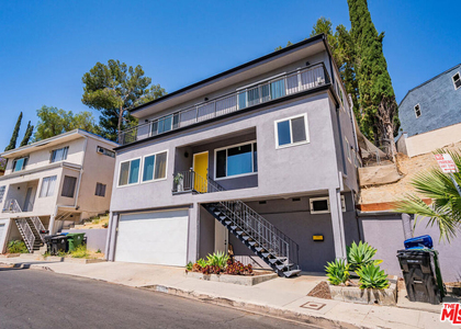 5343 Tendilla Avenue - Photo 1