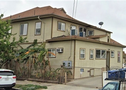 121 N Benton Way - Photo 1