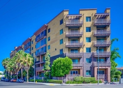 629 Traction Avenue - Photo 1