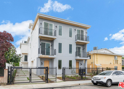5248 Auckland Avenue - Photo 1
