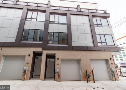 105 Olive Street - Photo 1
