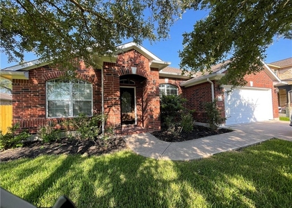 501 King Eider Ln - Photo 1