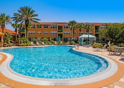 108 Laguna Villa Boulevard - Photo 1