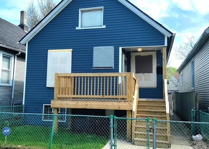 1507 E 76th Place - Photo 1