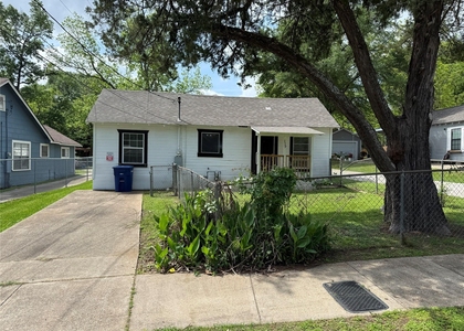 119 Louis Davis Drive - Photo 1