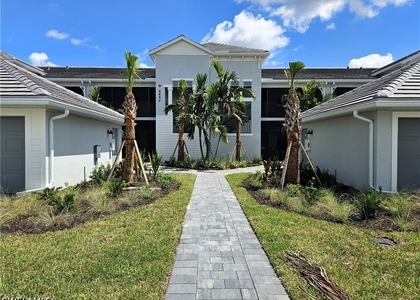 5427 Double Eagle Circle - Photo 1