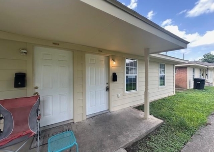 4905 Kashmere Street - Photo 1