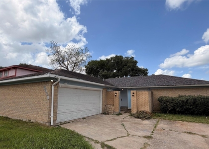 6618 Mccullum Road - Photo 1