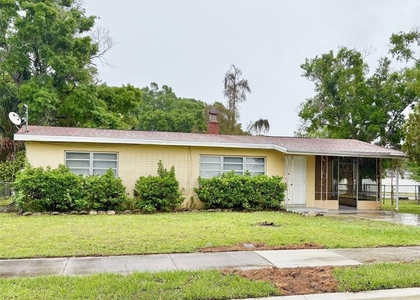 1203 N Lavon Avenue - Photo 1