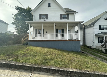 149 Tompkins Street - Photo 1