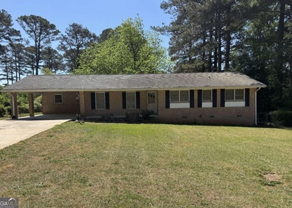 5594 Laurel Lane Nw - Photo 1