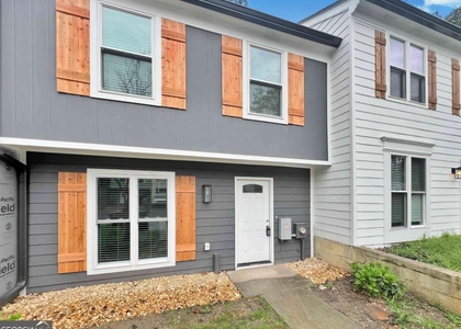 3573 Kennesaw Station Drive Nw - Photo 1