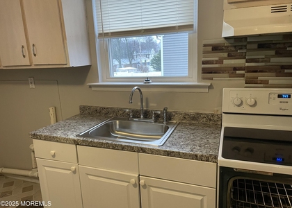 72 Willis Avenue - Photo 1