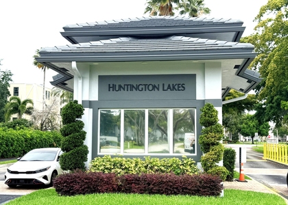 7076 Huntington Lane - Photo 1