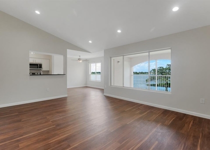 2627 Nw 33rd Street - Photo 1