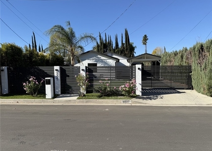 5527 Beckford Avenue - Photo 1