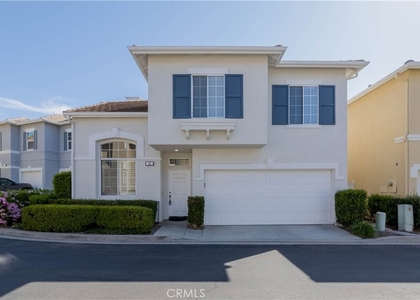 54 Melrose - Photo 1