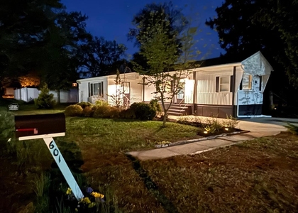 601 Sherwood Place - Photo 1