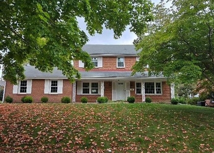 705 Ashford Road - Photo 1