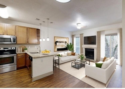 2400 San Gabriel St - Photo 1