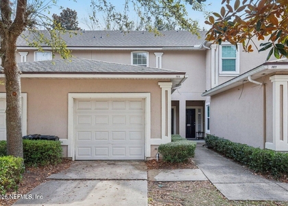 7818 Melvin Road - Photo 1
