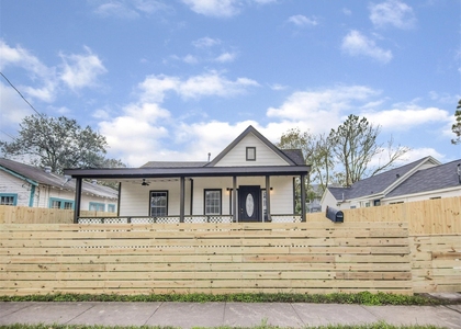 5108 Clay Street - Photo 1