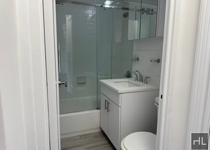 East 16 Avenue - Photo 1