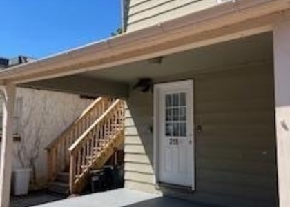 216 Cattell - Photo 1