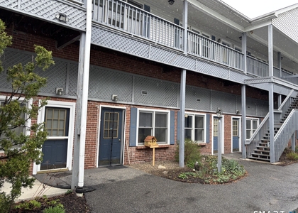 31 Railroad Street - Photo 1