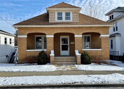 204 N Rogers Ave - Photo 1