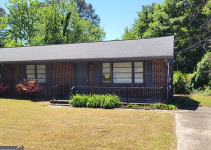 268 Elks Street - Photo 1