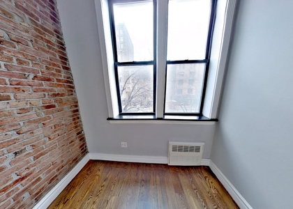 234 West 14th Street - Photo 1