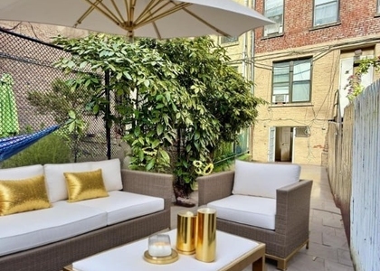 East 7th Street - Photo 1
