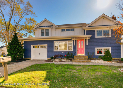 105 St Louis Avenue - Photo 1