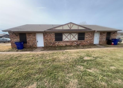 201 Pine Meadow Drive - Photo 1