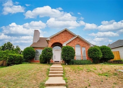 8435 Creekside Circle - Photo 1