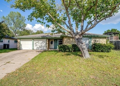 232 Linda Drive - Photo 1