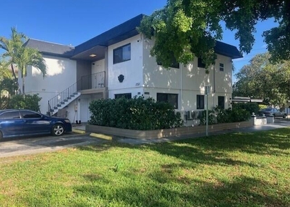 1858 Dewey Street - Photo 1