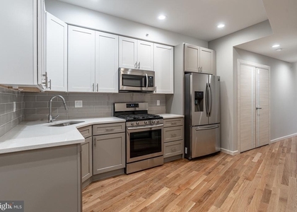 2045 N College Avenue - Photo 1