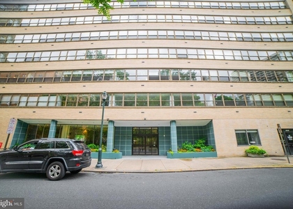 1806 Rittenhouse Square - Photo 1