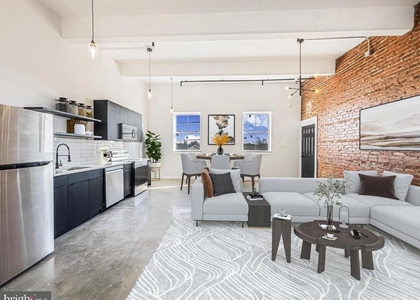 501 N Cannon Avenue - Photo 1