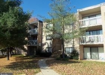 6300 Hil Mar - Photo 1