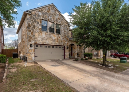 227 Sandstone Trl - Photo 1