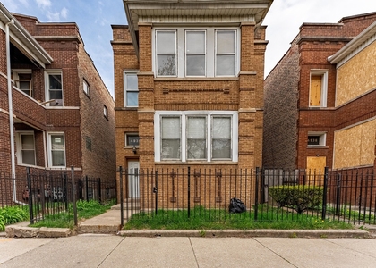 4938 W Monroe Street - Photo 1
