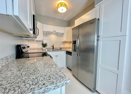 2601 Bellefontaine Street - Photo 1